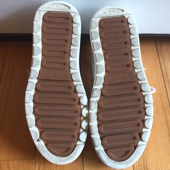 Vionic Simasa Sneaker - Picture 8 of 9